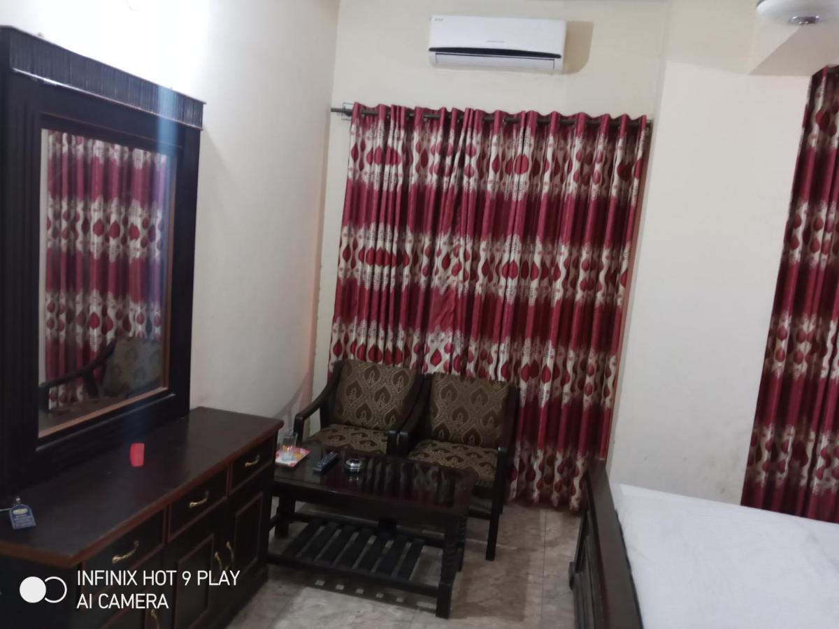 Hotel De Grand Rawalpindi Exterior photo