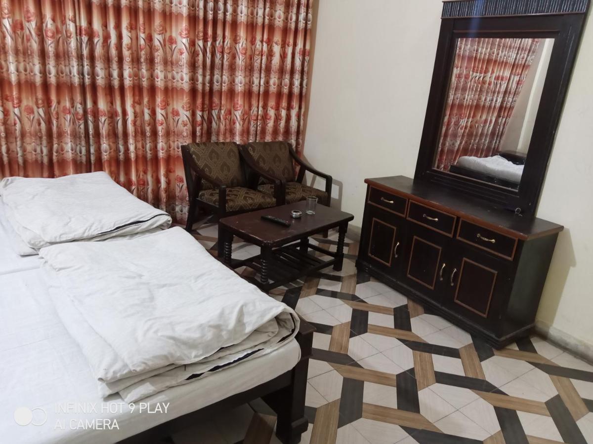 Hotel De Grand Rawalpindi Exterior photo