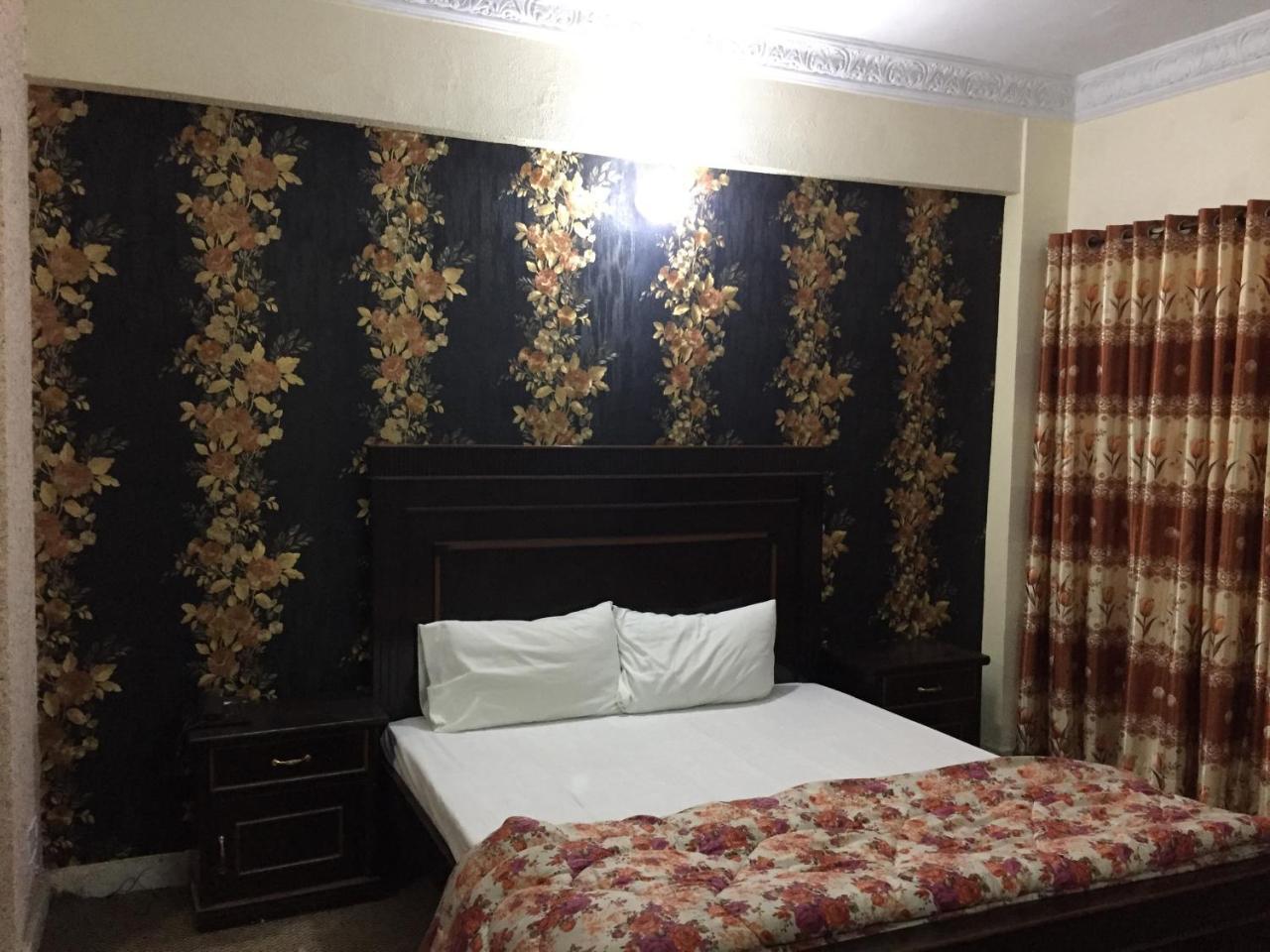 Hotel De Grand Rawalpindi Exterior photo